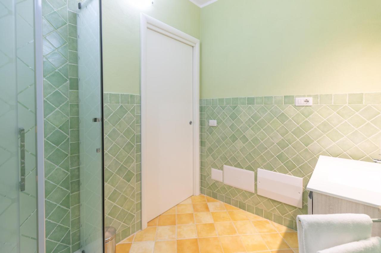 La Magnolia Rooms Olbia Ngoại thất bức ảnh