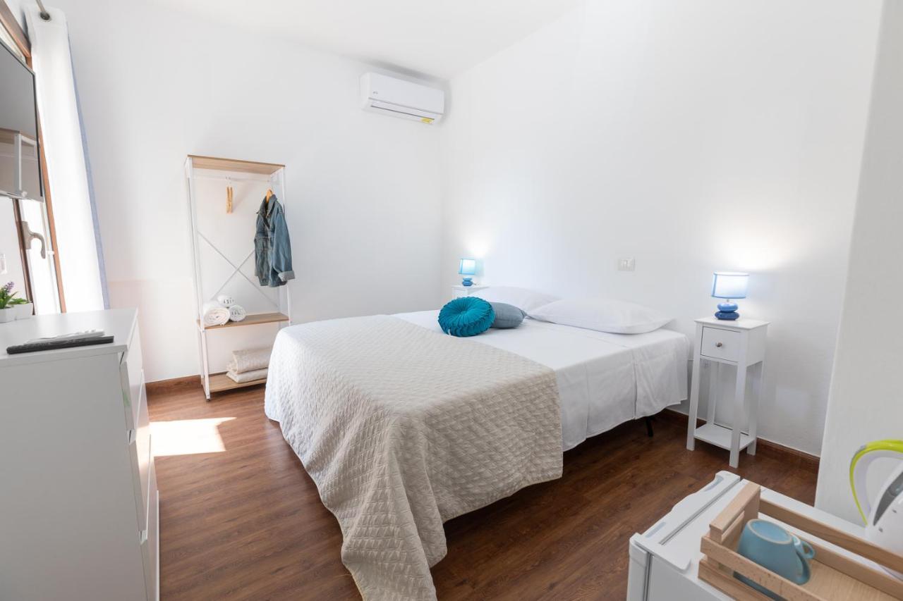 La Magnolia Rooms Olbia Ngoại thất bức ảnh